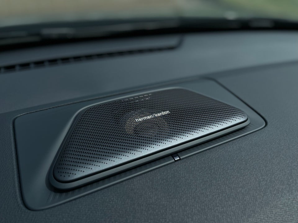 Lynk & Co 02 More 5d