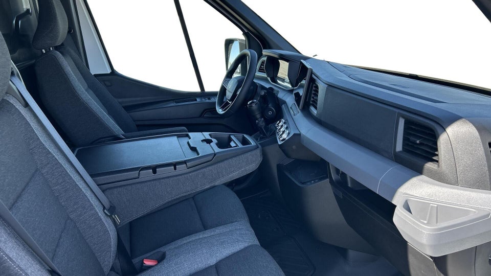 Renault Master V T33 2,0 dCi 130 L2H2 Kassevogn Tekno