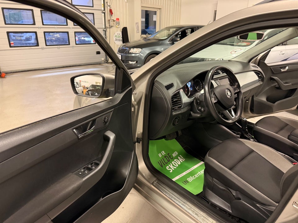 Skoda Fabia 1,0 TSi 110 Ambition Combi DSG 5d