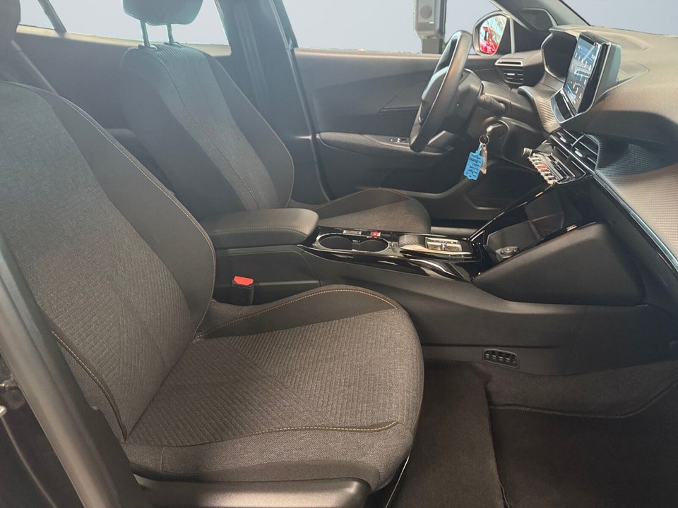 Peugeot e-2008 54 Style 5d