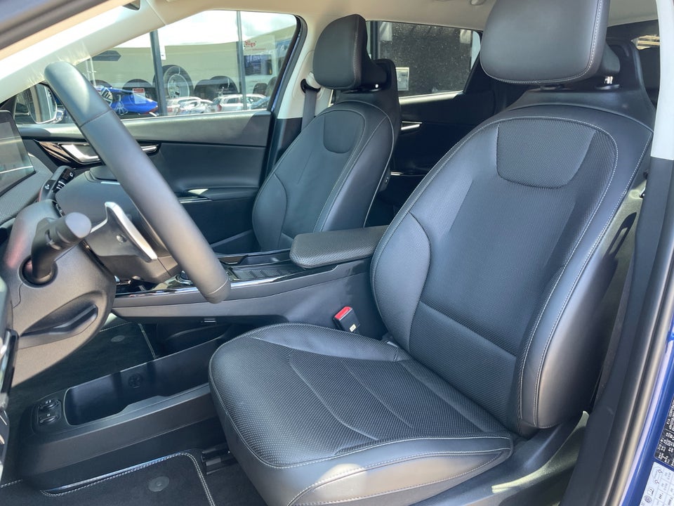 Kia EV6 77 Long Range Upgrade 5d