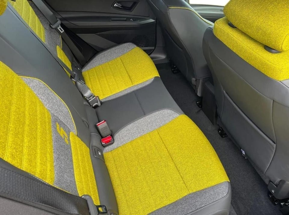 Renault 5 E-Tech 52 Iconic 5d