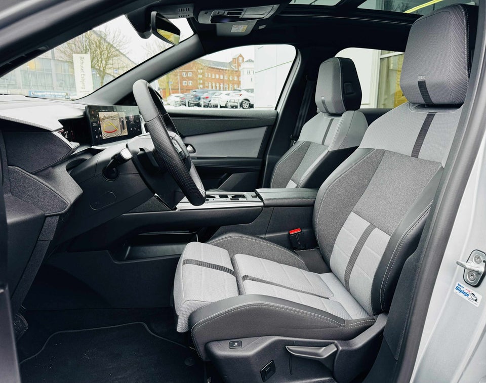 Opel Grandland-e 73 GS 5d