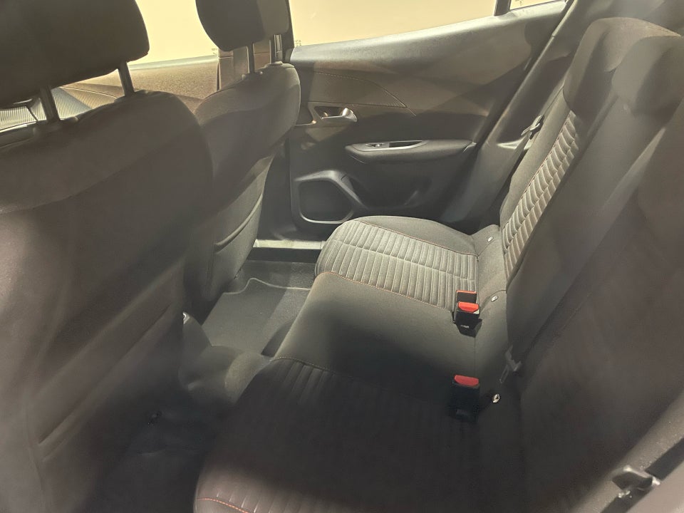 Peugeot 2008 1,2 PureTech 130 Vision Pack 5d