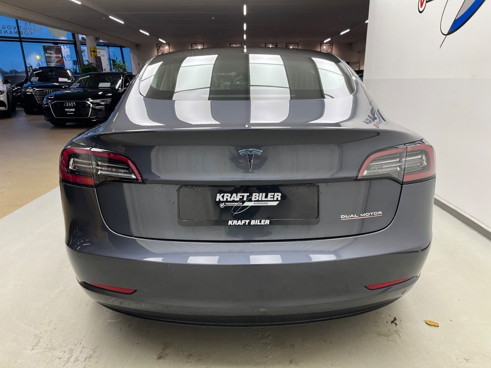 Tesla Model 3 Performance AWD 4d