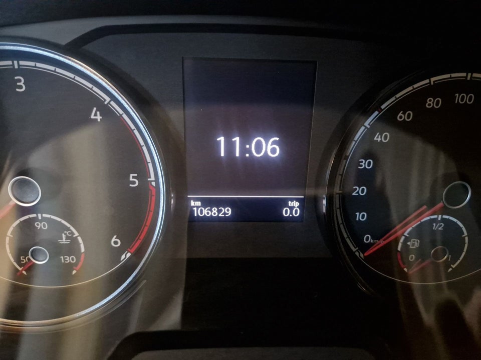 VW Transporter 2,0 TDi 150 Ladvogn lang