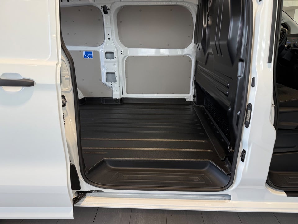 Ford E-Transit Custom 340L 64 Trend