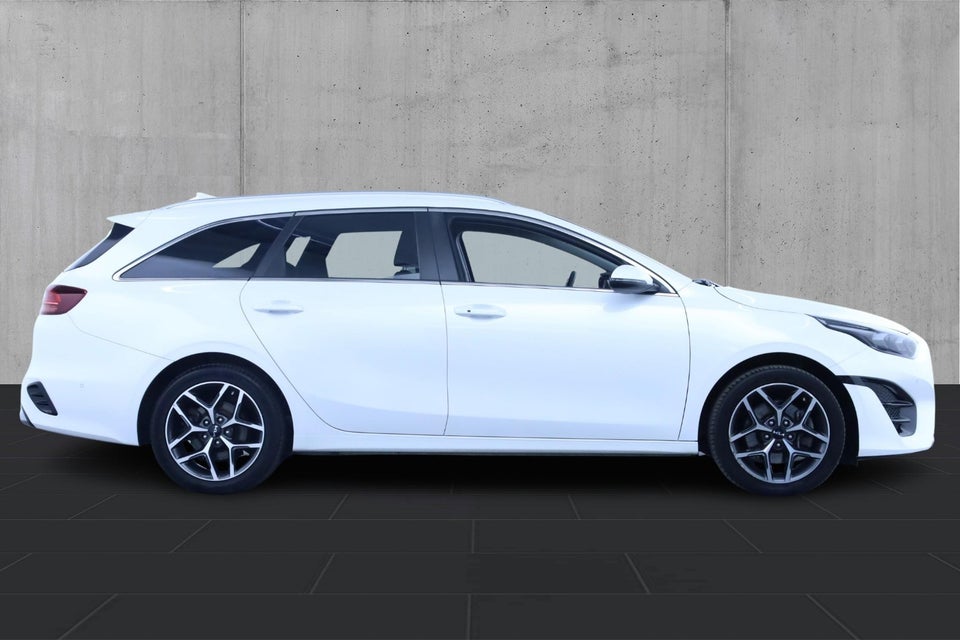 Kia Ceed 1,6 PHEV Upgrade SW DCT 5d