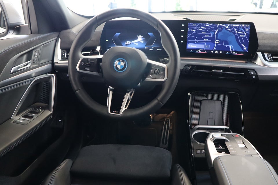 BMW iX2 eDrive20 M-Sport Premium 5d