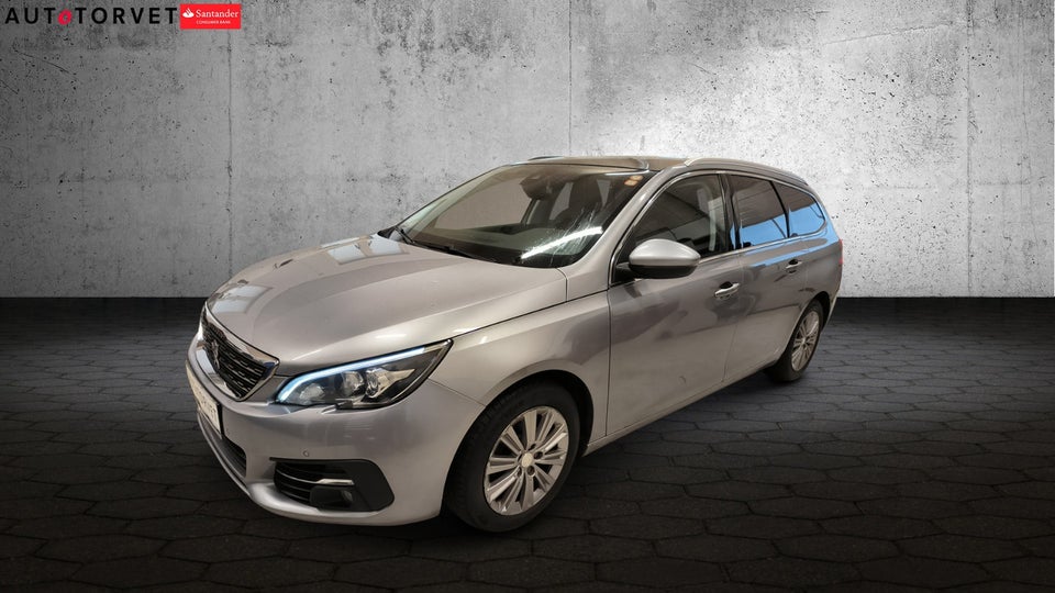 Peugeot 308 1,2 PureTech 130 Selection Sky SW 5d