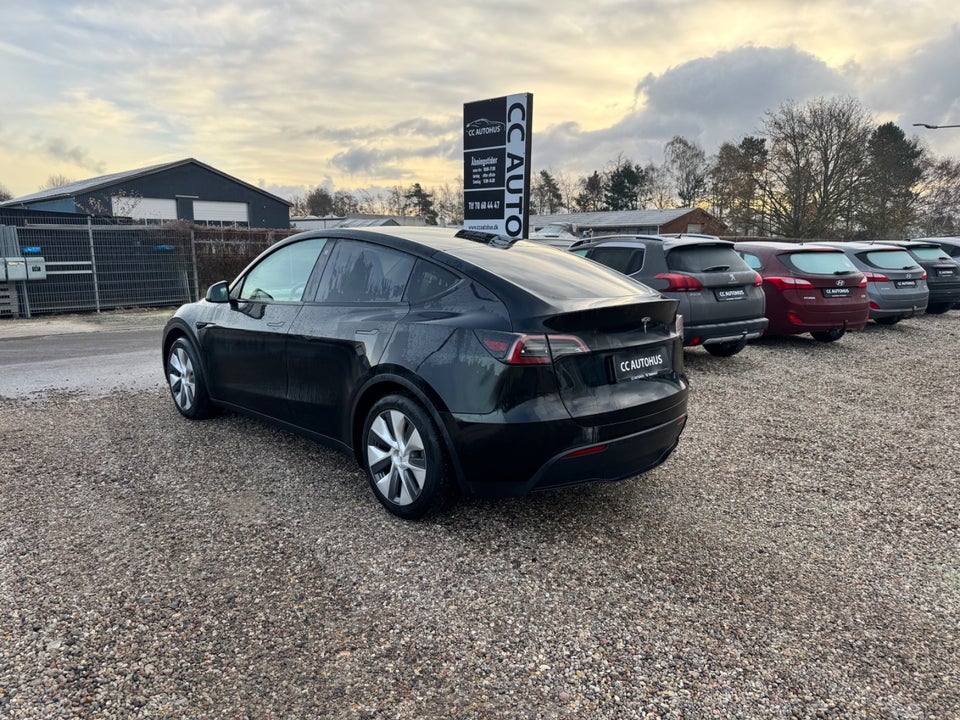 Tesla Model Y RWD 5d