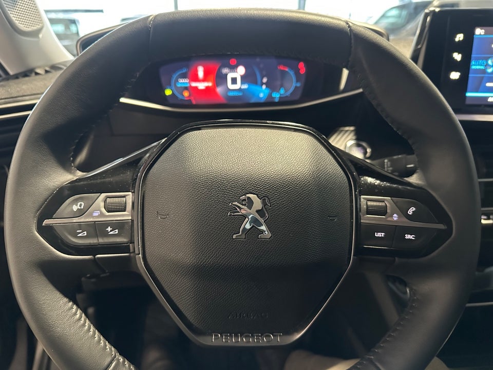 Peugeot 2008 1,2 PureTech 130 Allure Pack 5d