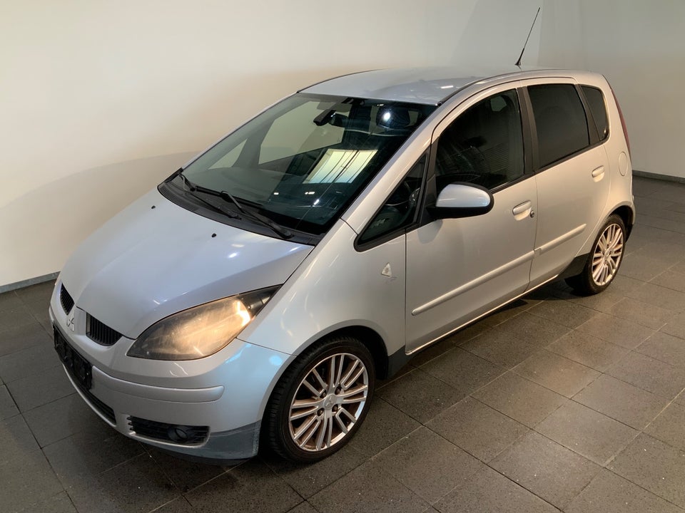 Mitsubishi Colt 1,3 Intense Coolpack 5d