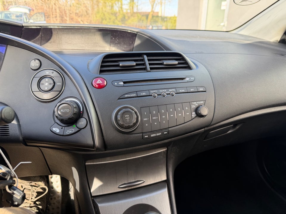 Honda Civic 1,4 Comfort 5d