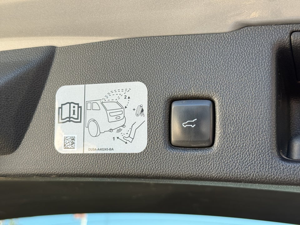 Ford Kuga 2,5 PHEV ST-Line CVT 5d