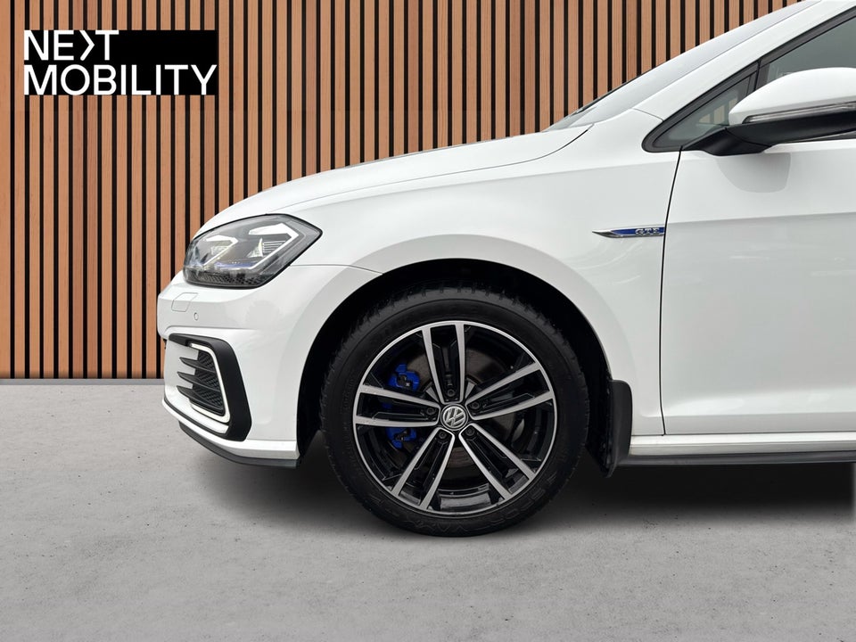 VW Golf VII 1,4 GTE DSG 5d