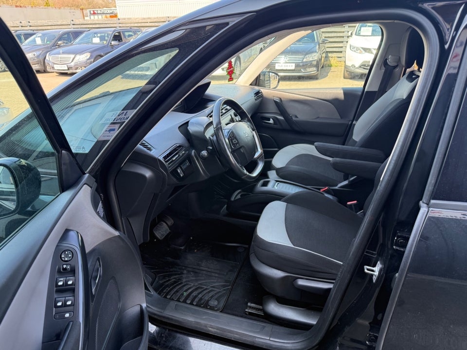Citroën Grand C4 Picasso 1,6 BlueHDi 120 Seduction 7prs 5d