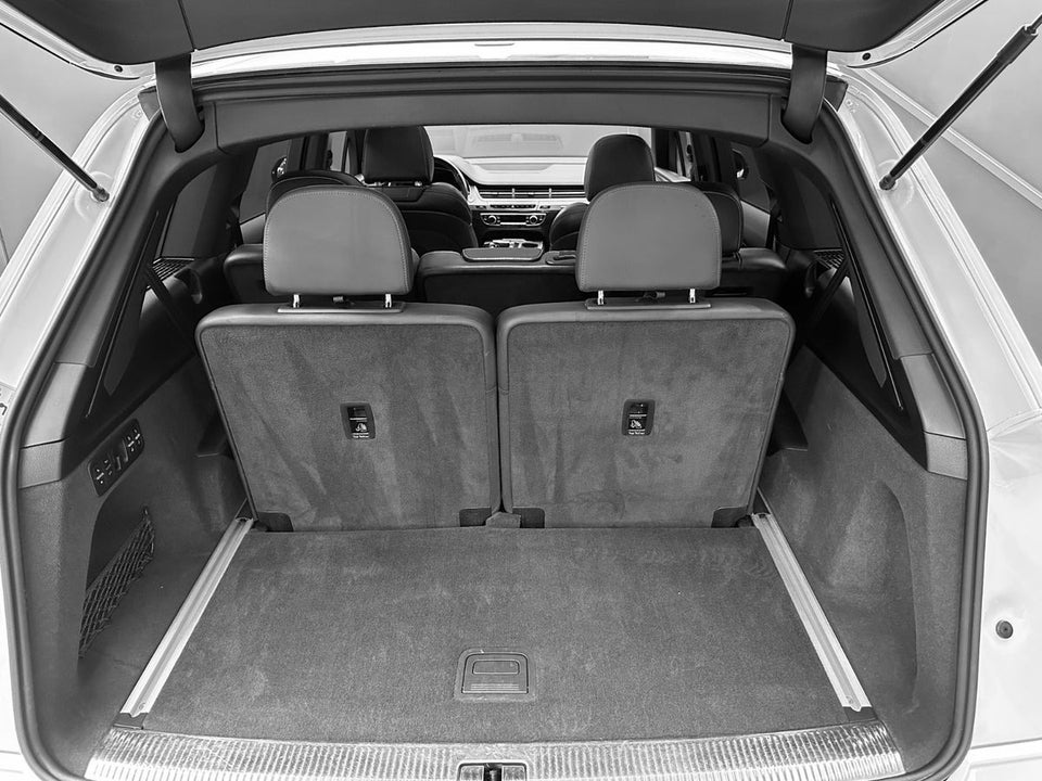 Audi SQ7 4,0 TDi quattro Tiptr. 7prs 5d