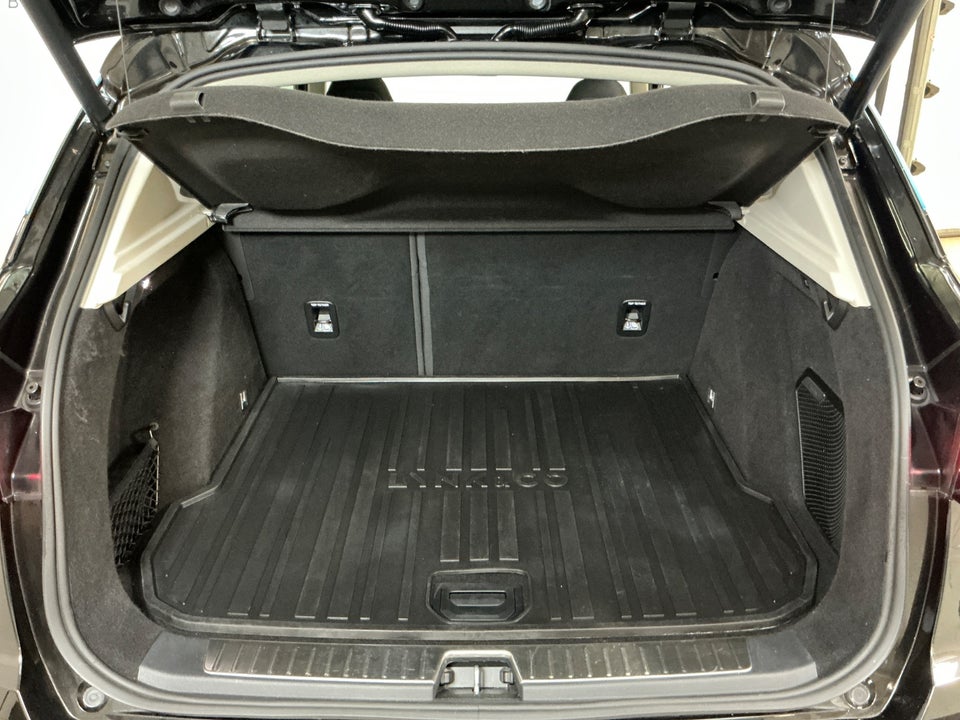 Lynk & Co 01 1,5 PHEV 5d