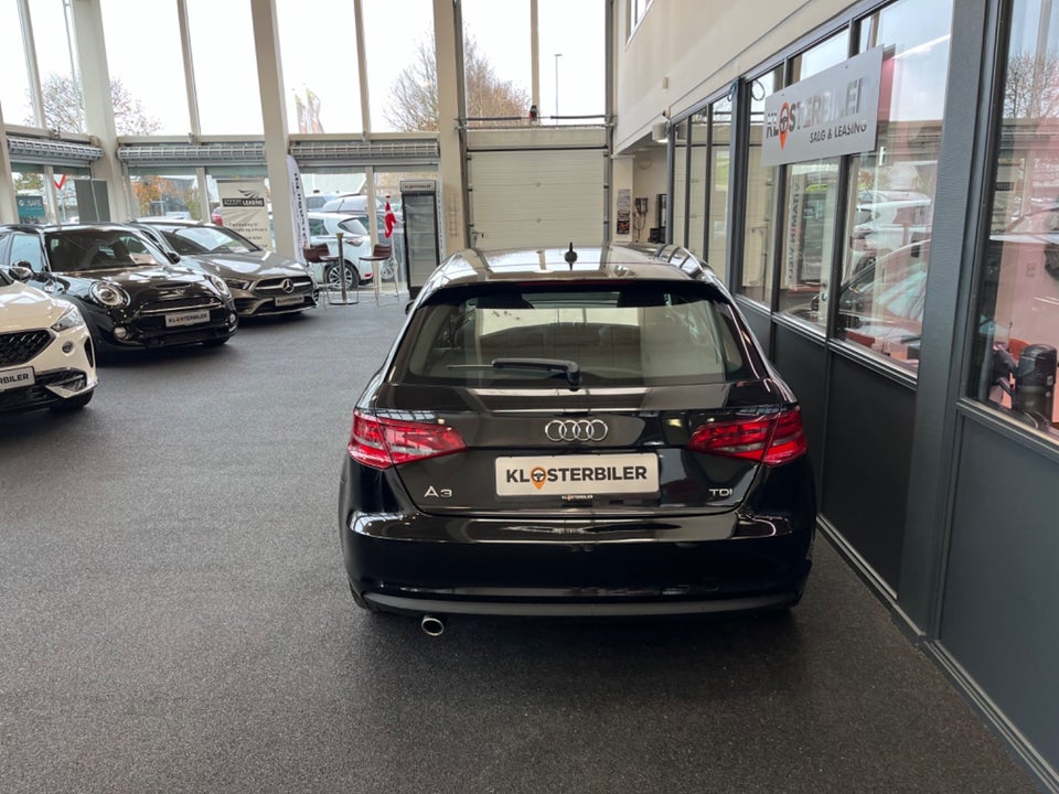 Audi A3 1,6 TDi 110 Ambition Sportback 5d