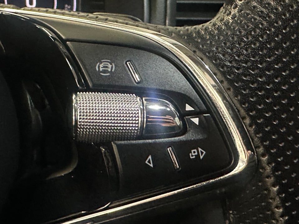 Skoda Karoq 1,5 TSi 150 Celebration DSG 5d