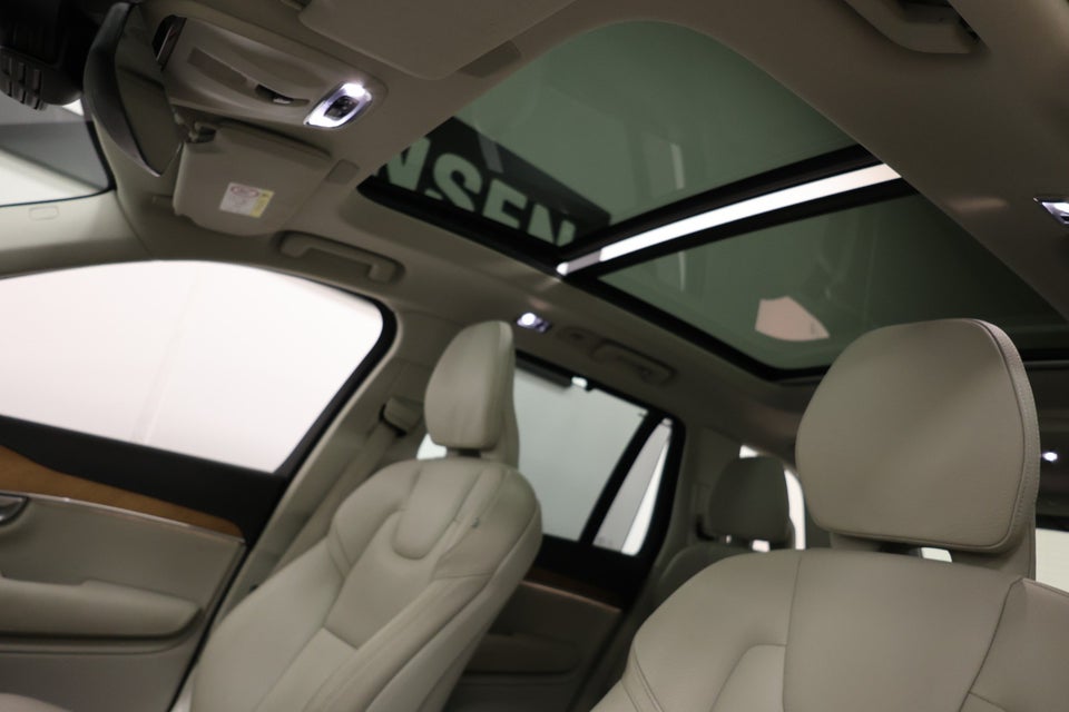 Volvo XC90 2,0 T8 ReCharge Inscription aut. AWD 7prs 5d