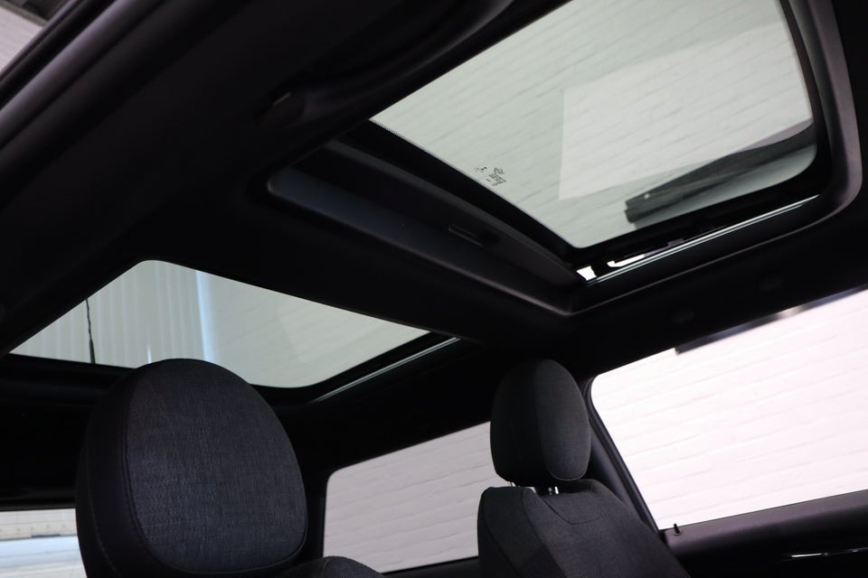 MINI Cooper SE Greenwich 3d