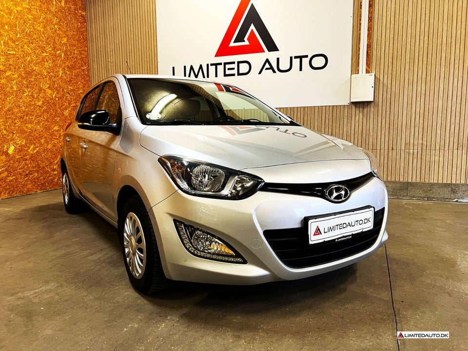 Hyundai i20 1,25 Classic XTR 5d