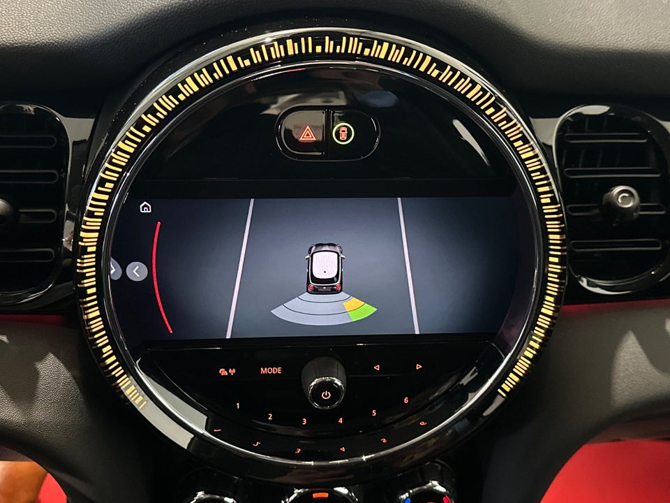 MINI Cooper SE Classic Trim 3d