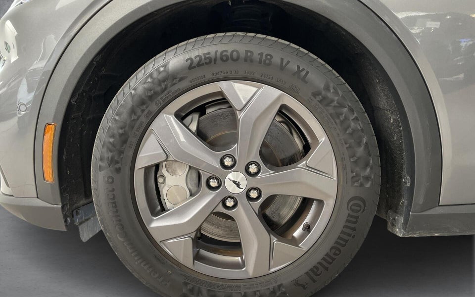 Ford Mustang Mach-E 70 Standard Range 5d