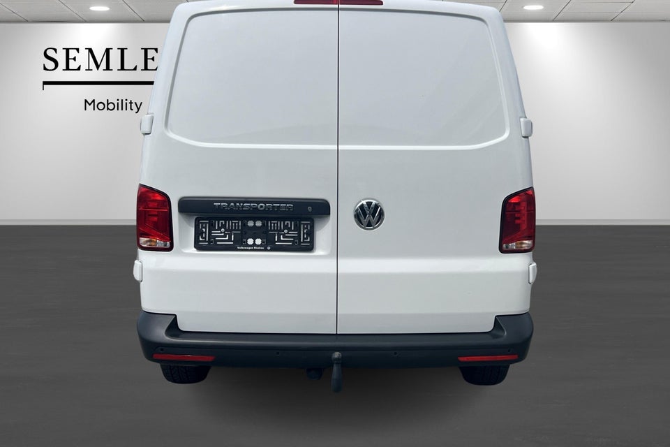 VW Transporter 2,0 TDi 150 Kassevogn kort