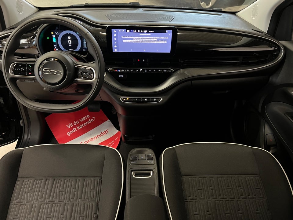 Fiat 500e 42 Icon 3d