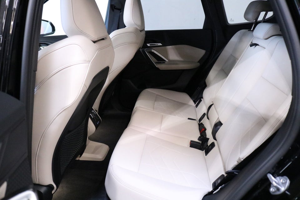 BMW iX1 eDrive20 M-Sport 5d