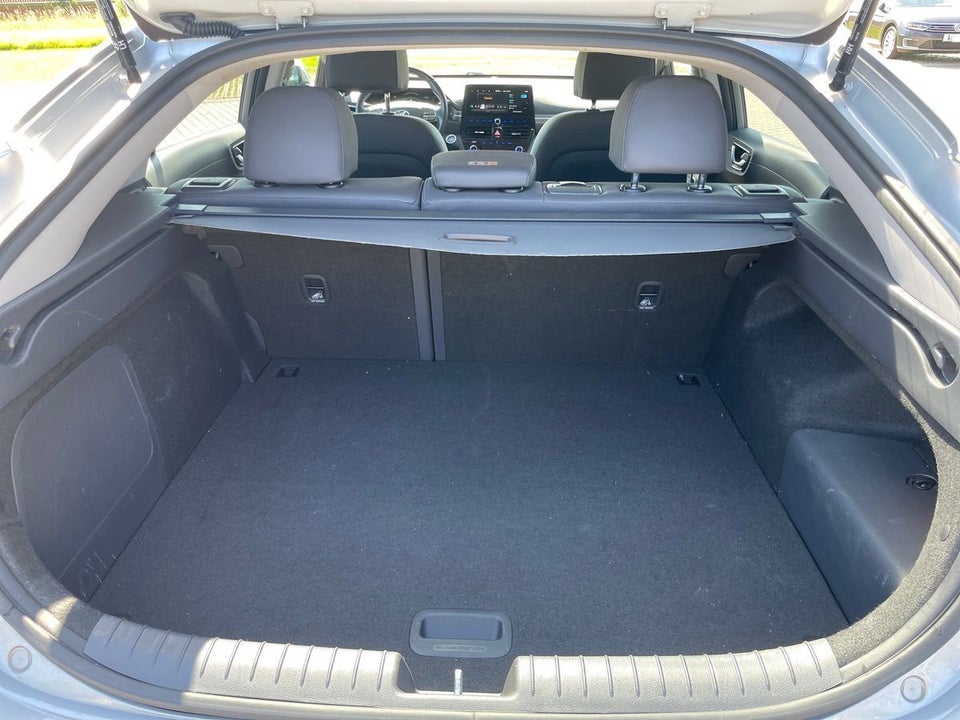 Hyundai Ioniq 1,6 PHEV Premium+ DCT 5d