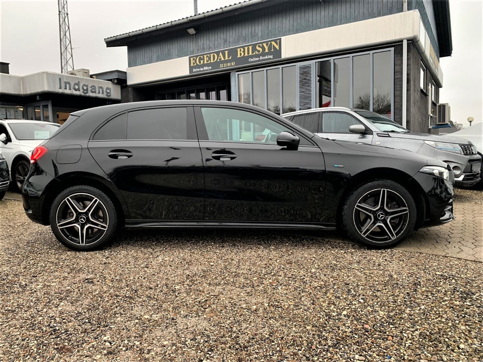 Mercedes A250 e 1,3 AMG Line aut. 5d