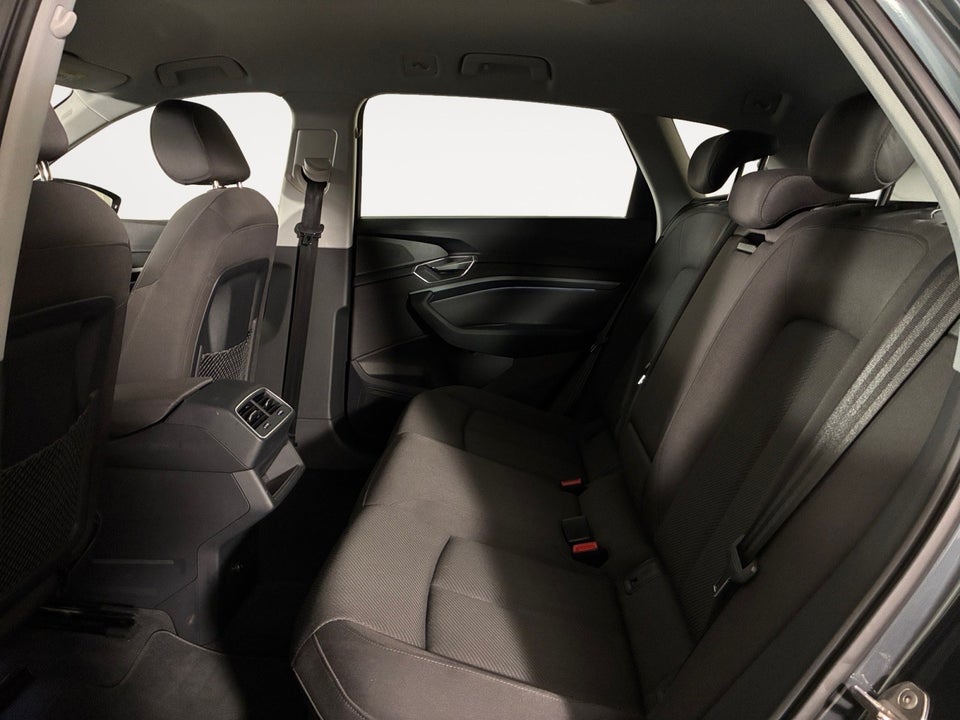 Audi e-tron 55 Prestige quattro 5d