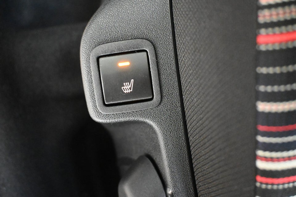 Citroën C1 1,0 VTi Attaque 5d