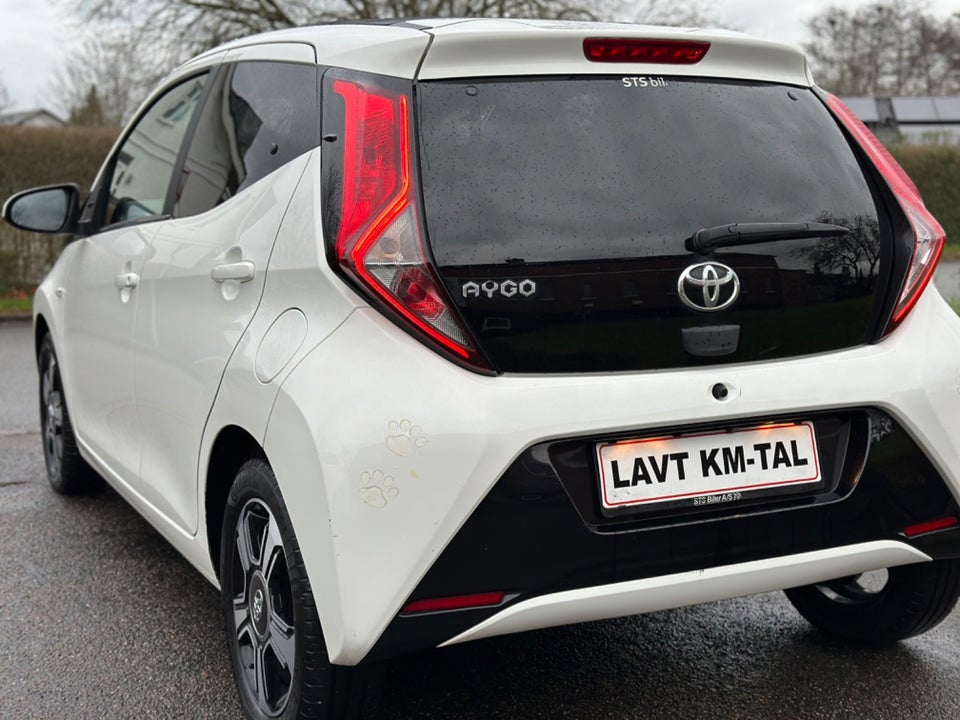 Toyota Aygo 1,0 VVT-i x-style 5d