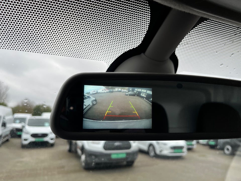 Renault Trafic T29 2,0 dCi 145 L2H1