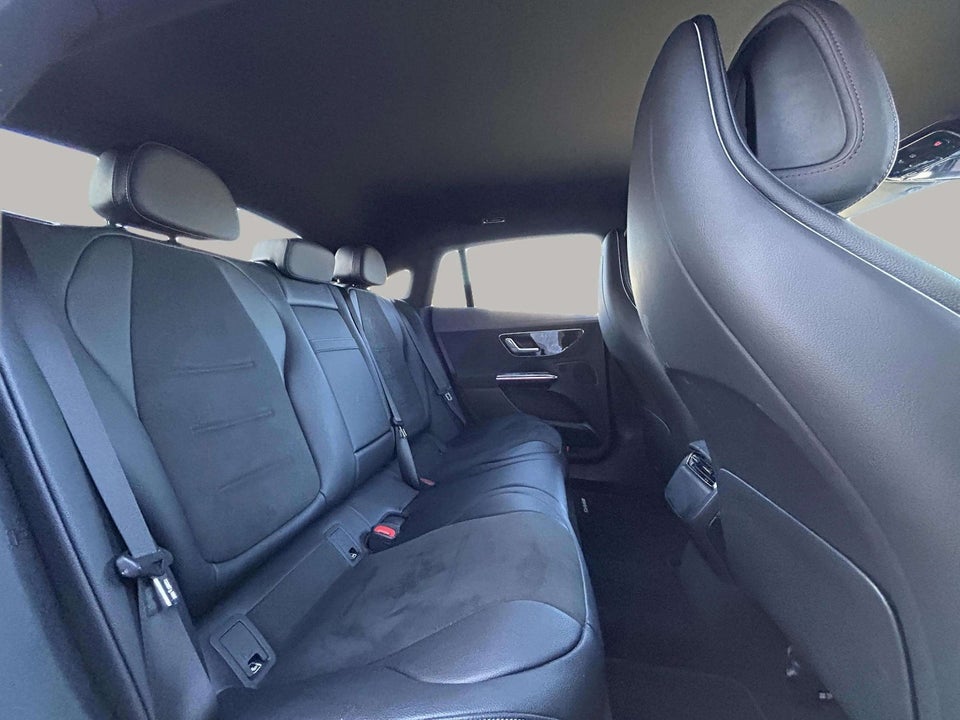 Mercedes EQE350 AMG Edition 4d