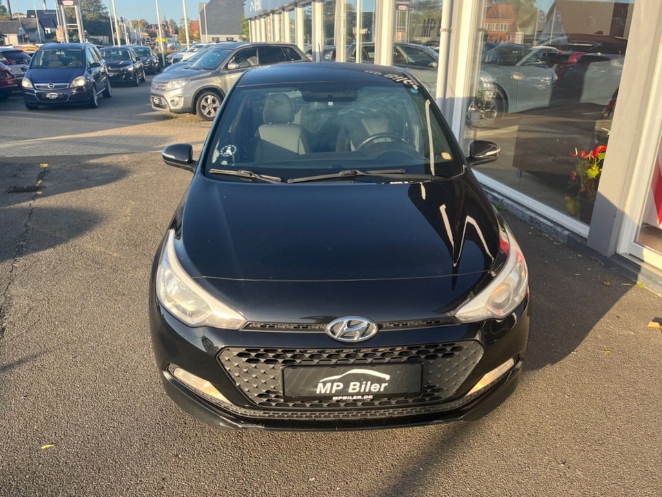 Hyundai i20 1,25 Fresh 5d