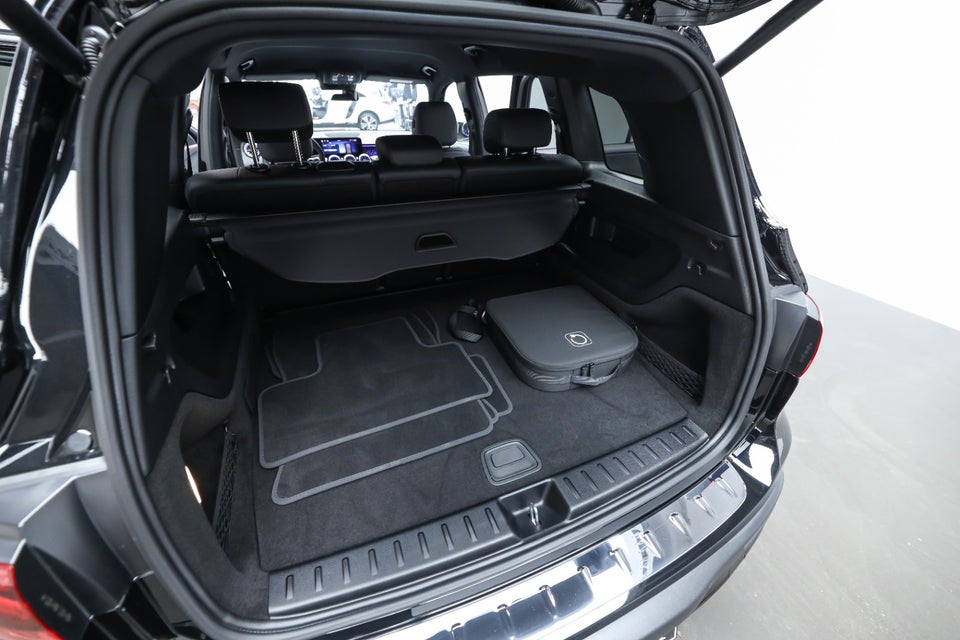 Mercedes EQB350 AMG Premium 4Matic 5d