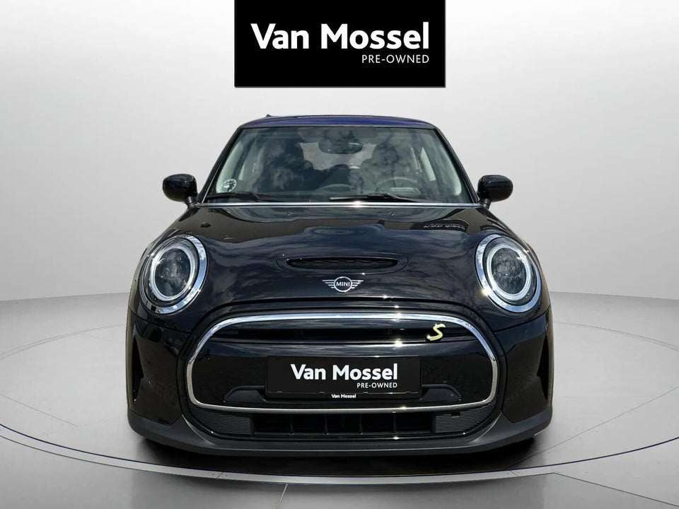 MINI Cooper SE Classic Trim 3d