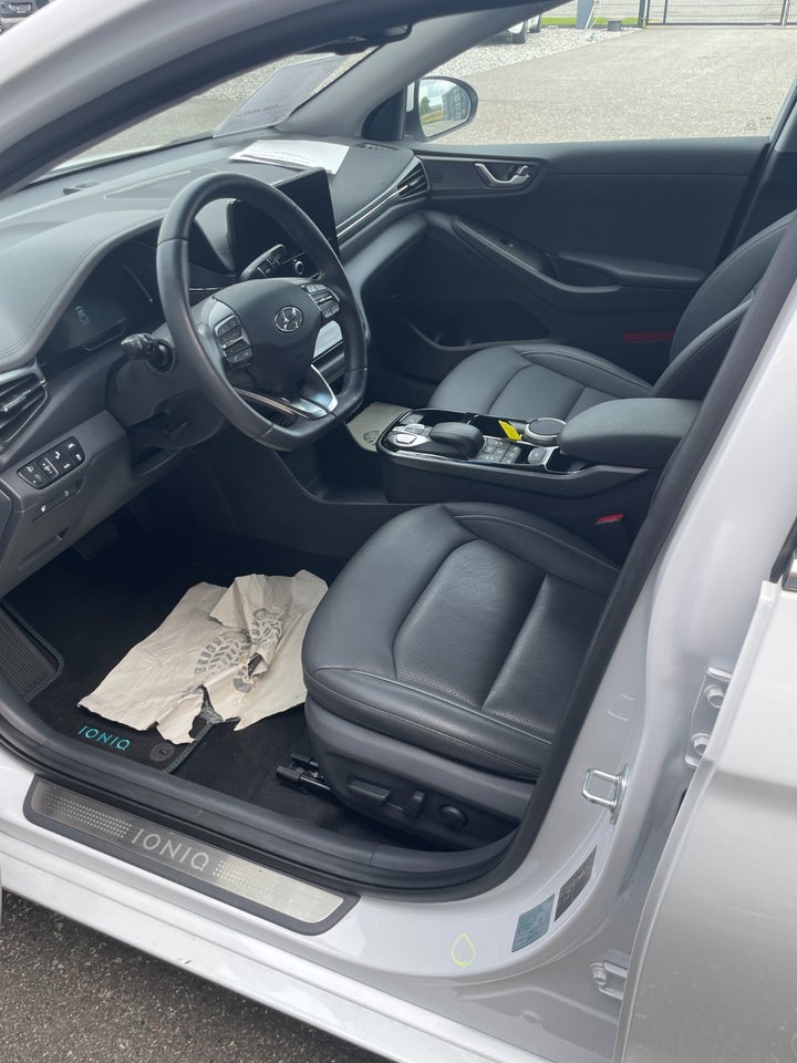 Hyundai Ioniq EV Premium 5d