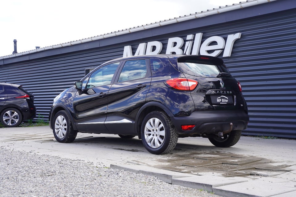 Renault Captur 0,9 TCe 90 Expression 5d