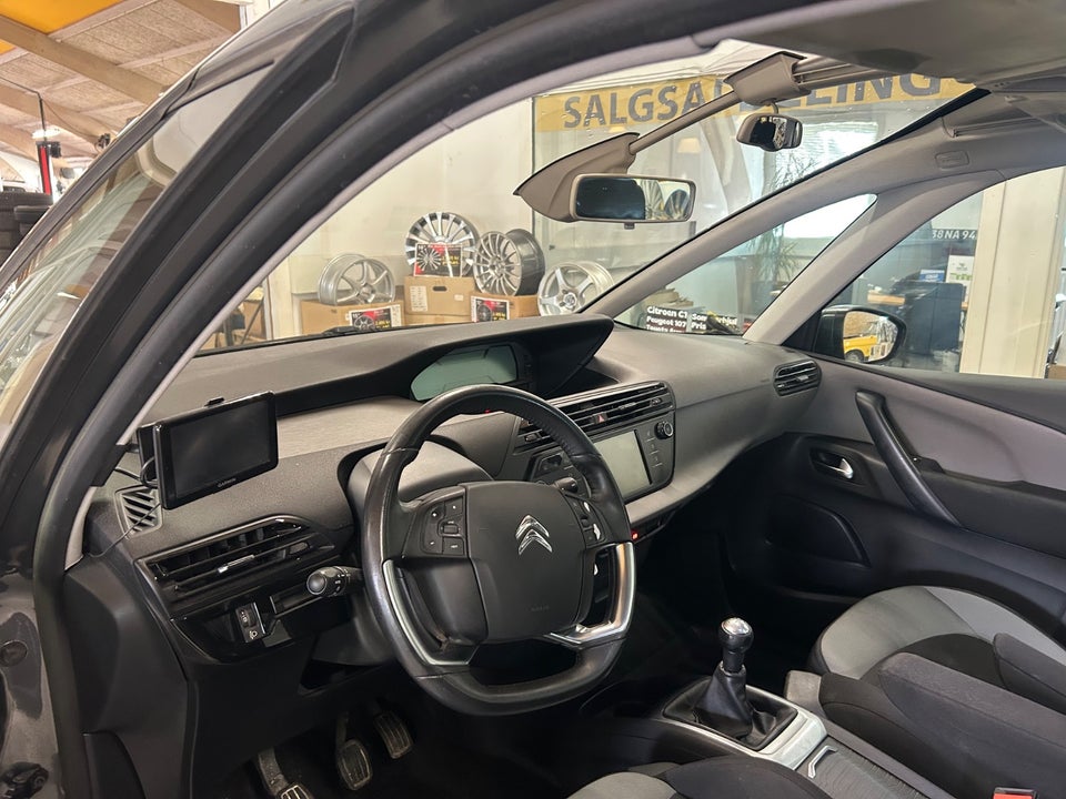 Citroën Grand C4 Picasso 1,6 VTi 120 Seduction 7prs 5d