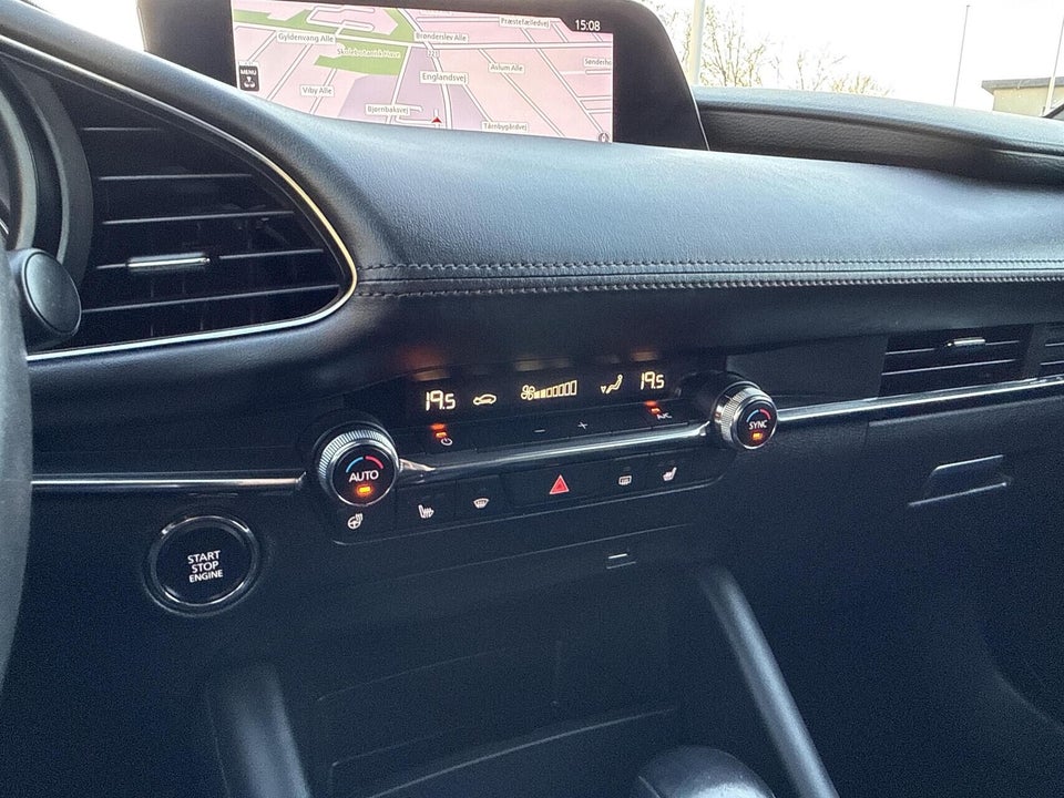 Mazda 3 2,0 SkyActiv-X 180 Sky 5d