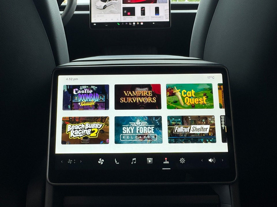 Tesla Model 3 Long Range RWD 4d