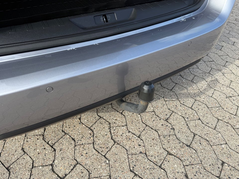 Peugeot 308 1,5 BlueHDi 130 Edition SW 5d
