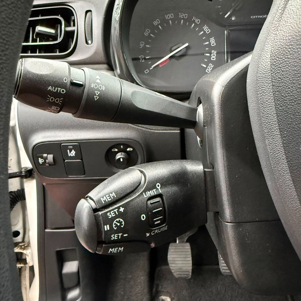Citroën C3 1,6 BlueHDi 75 Feel+ 5d